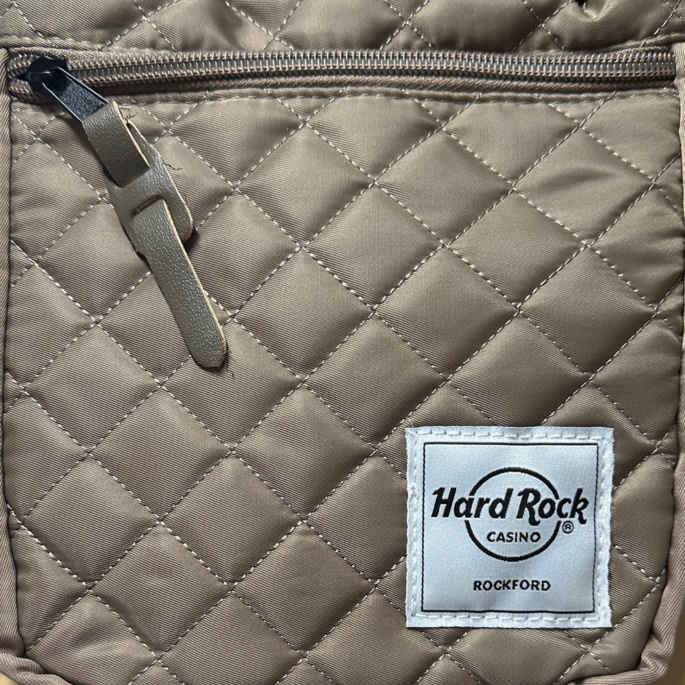 Hard Rock Casino Rockford Quilted Beige Hip Bag